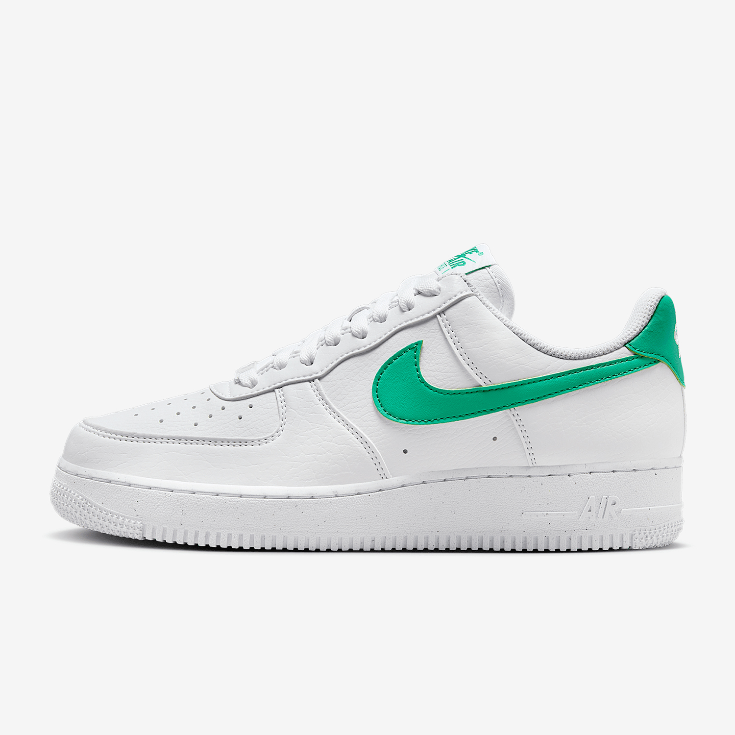 ナイキ純正エアフォース1 レディース軽量カジュアルスポーツボ - Nike Shoes Air Force 1 のレビューと価格