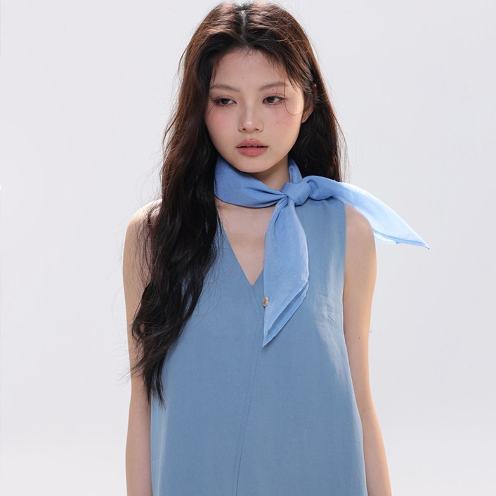レトロソリッドカラー小さな正方形スカーフ透明通気性ピュアカラ - Scarf Silk Square のレビューと価格